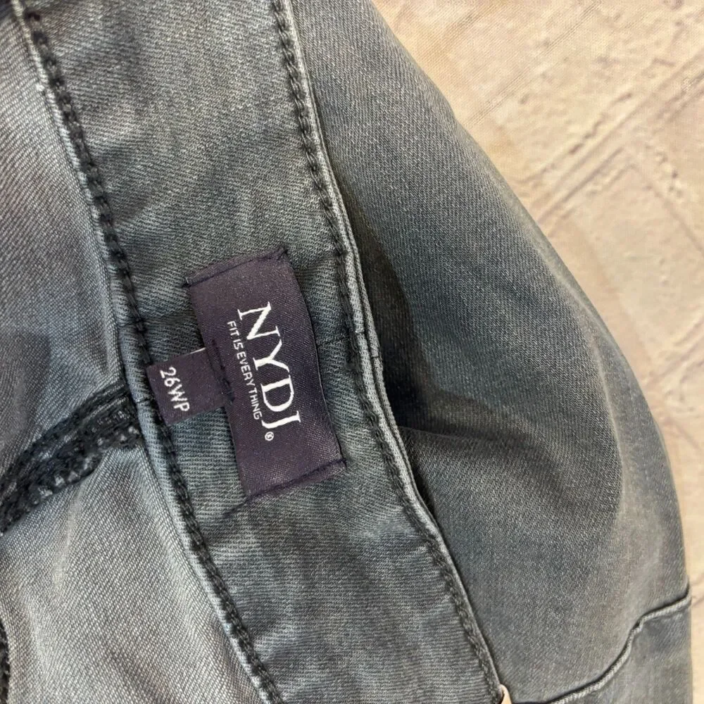 NWT NYDJ Marilyn Straight Jeans Size 26WP 26W Petite Lift Tuck Denim D105 -19